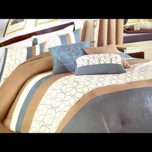 7pc Queen Bedroom Set